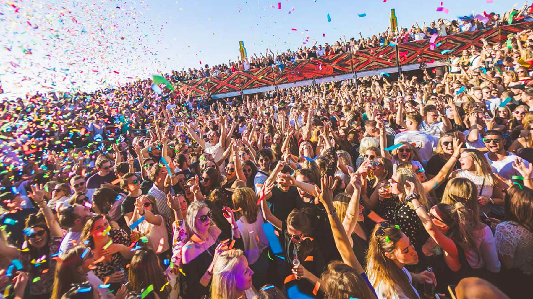 5 MUSTHAVES VOOR HET FESTIVALSEIZOEN