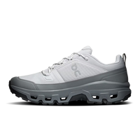 ON RUNNING SCHOENEN CLOUDROCK LOW WP L-GRIJS