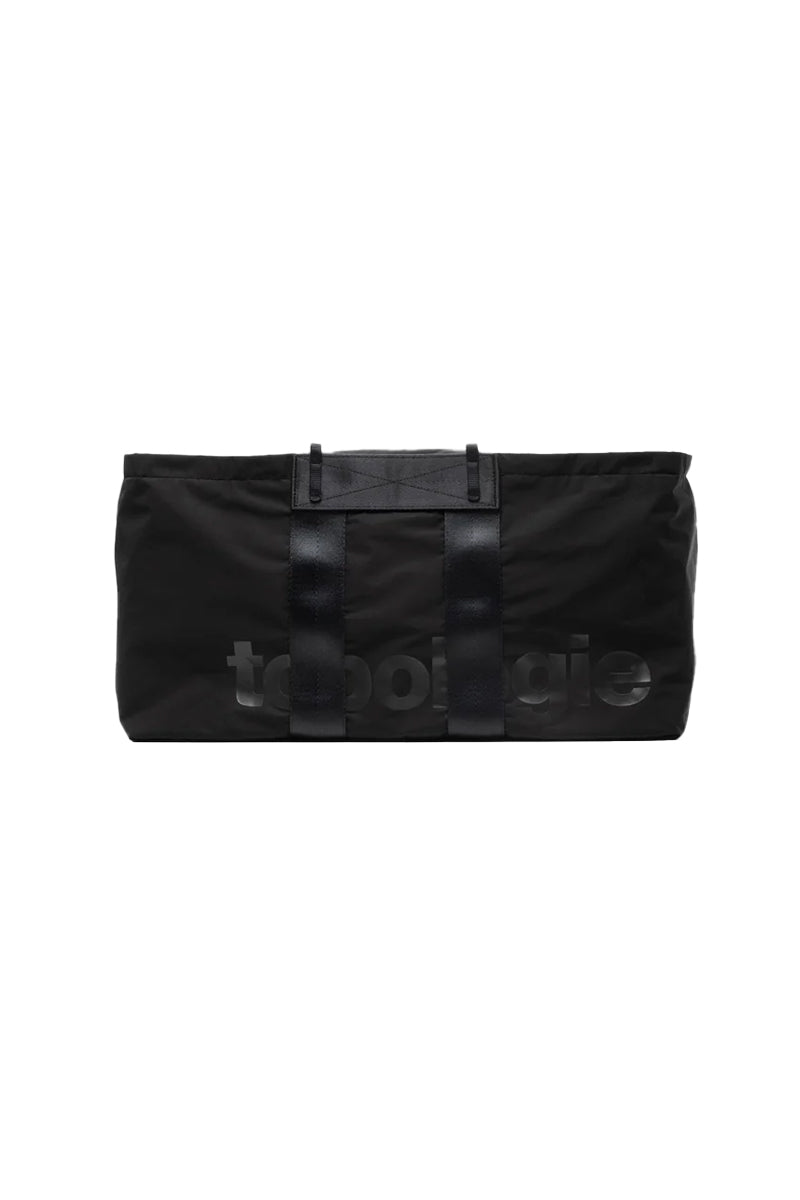 topologie Summit Duffle Large(バッグ単体)ブラック Summit Duffle Large Black Tech Sateen – BLAW