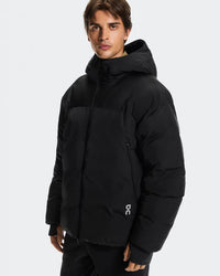 ON RUNNING JAS ALL DAY PUFFER JACKET ZWART